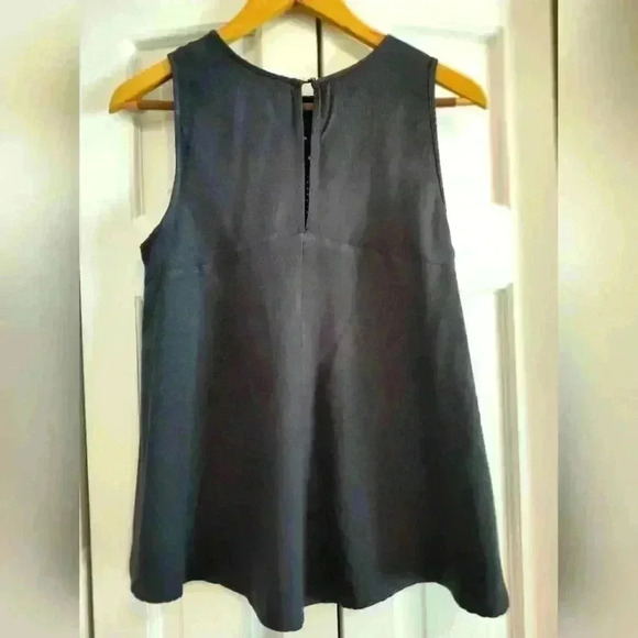 Gentlefawn sleeveless top | eyelet detail on front | Medium | Smokey Grey Blue - Picture 2 of 6